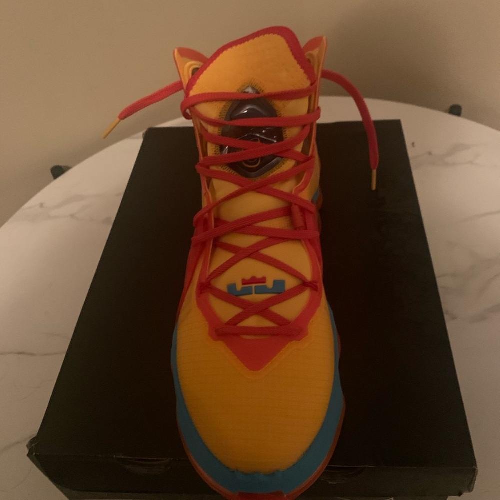 Lebron Space Jam 19 Tune Squad